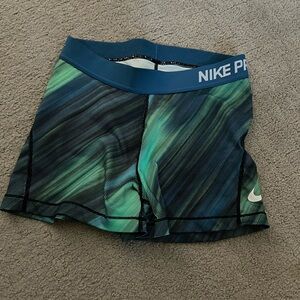 Nike Pro dri-FIT Blue green & Black spandex booty Shorts Size medium